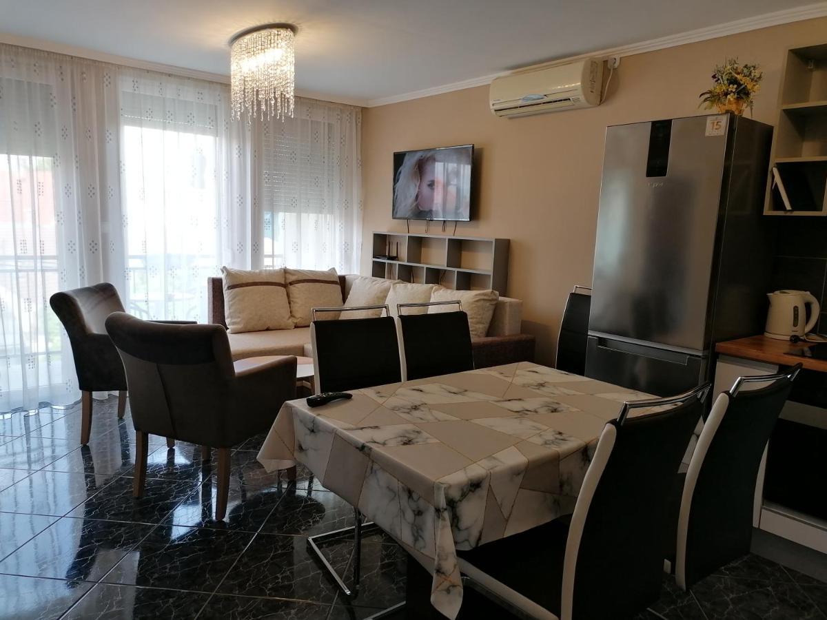 Bettina47 Apartman Hajdúszoboszló Extérieur photo