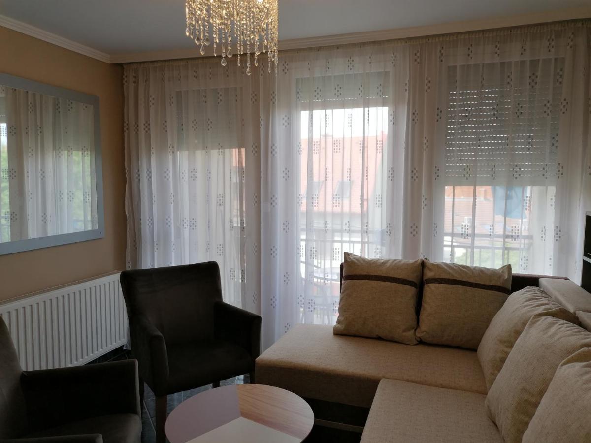 Bettina47 Apartman Hajdúszoboszló Extérieur photo
